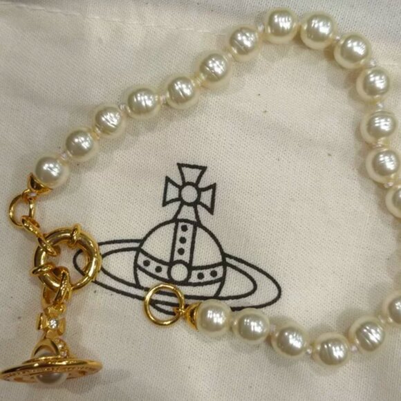 Vivienne Westwood Pearl Bracelet - Picture 2 of 7
